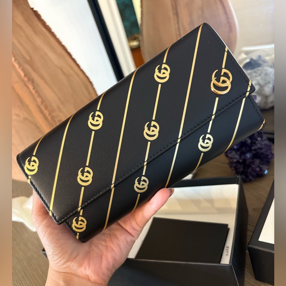 Gucci Black and Gold Leather Striped Wallet